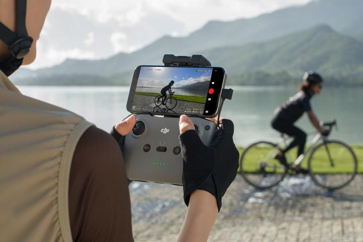 Image du produit DJI Télécommande RC-N3 (Télécommande de drone, DJI Air 3, DJI Mini 4 Pro, DJI Neo)