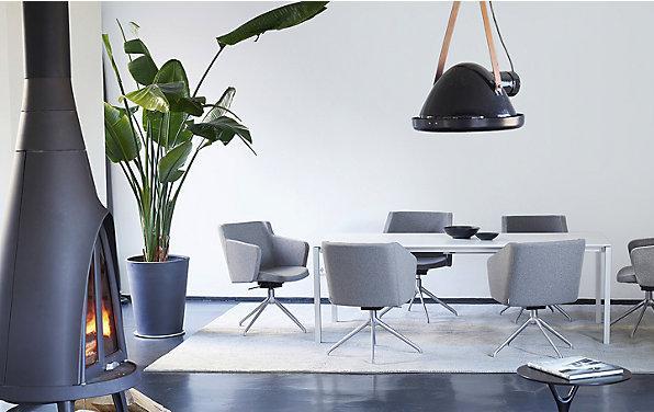 Produktbild Topstar Besprechungssessel SFH, 3D-Sitzgelenk und Aluminium-Fusskreuz, orange