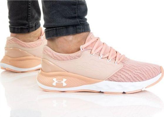 Actual product image Under Armour Charged Vantage running shoe ladies (39)