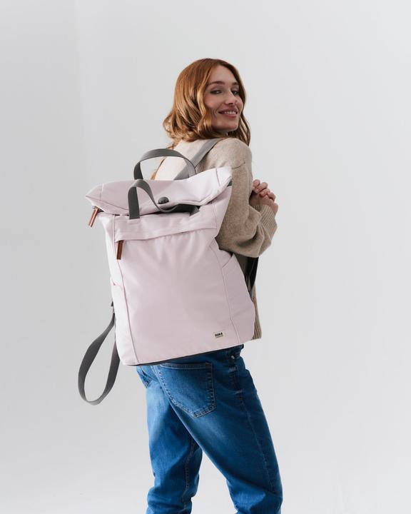Image du produit Roka London Finchley A Transcendent Pink Small Recycled Canvas (1 l)