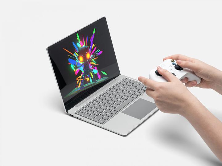 Immagine prodotto Microsoft Surface Laptop Go 2 (12.40", Intel Core i5-1135G7, 8 GB, 128 GB)