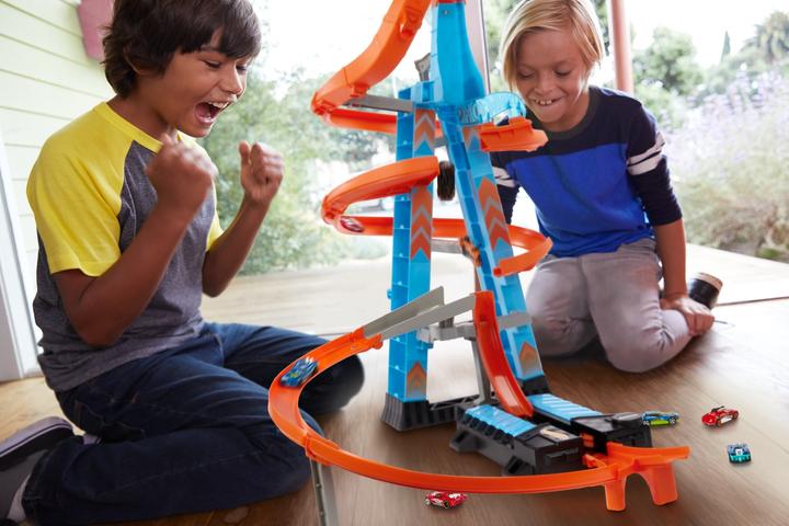 Produktbild Hot Wheels Action - Wolkenkratzer-Crash-Spielset