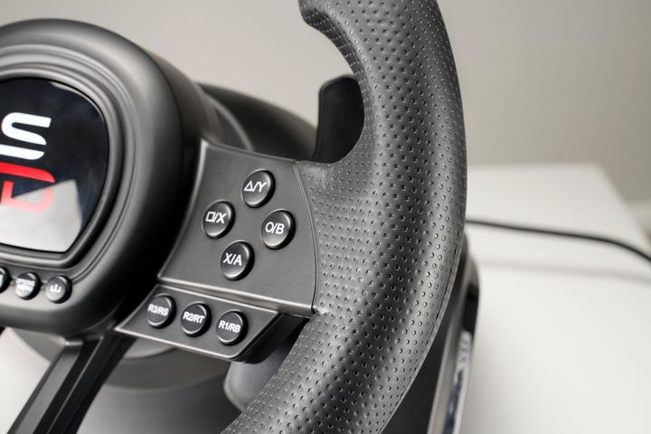 Produktbild Subsonic Superdrive GS 650-X Racing Wheel (Xbox One S, Xbox One X, Xbox Series X, Xbox Series S, PS4)