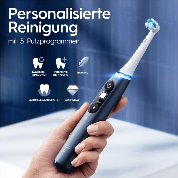 Actual product image Oral-B iO Series 7 + Sensitive (Oscillating toothbrush)