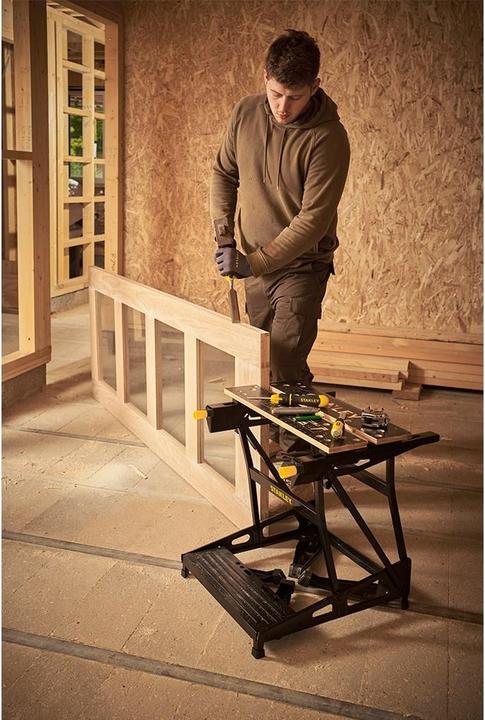 Produktbild Stanley Workmate mit Bambus-Arbeitsplatte und dualer Arbeitshöhe, belastbar bis 250kg (50.50 cm, 54 cm)