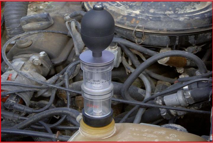 Image du produit KS Tools Kit de test de fuite de culasse au CO2, 8 pièces