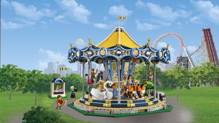 Actual product image LEGO Carousel (10257, LEGO Creator Expert, LEGO Rare Sets)