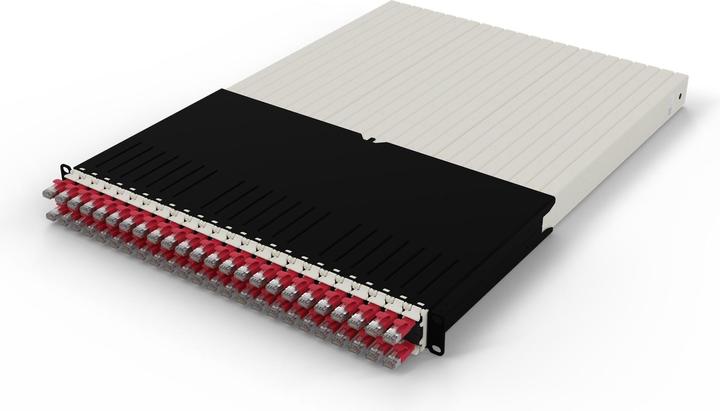 Produktbild PATCHBOX one / 30RU / Cat 6A, STP, 1.8 m, Rot (STP, CAT6a, 1.80 m)