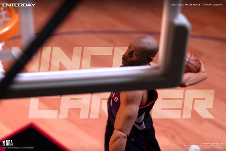 Actual product image Enterbay NBA Collection Real Masterpiece Action Figure 1/6 Vince Carter Special Edition 30 cm