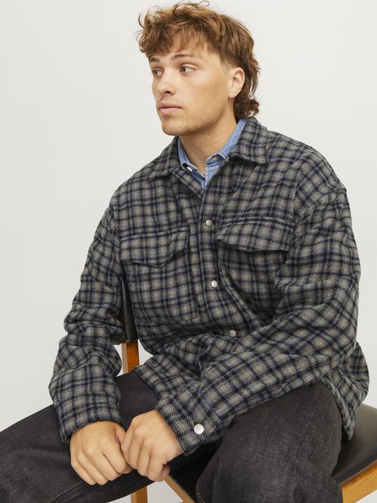 Actual product image Jack & Jones Wide cut overshirt Overshirt (XL)