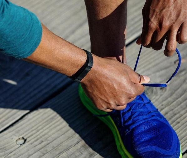 Image du produit Fitbit Alta HR (15 mm)