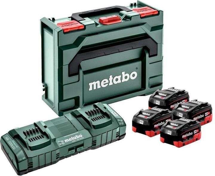 4x batteries, 2x charger, MetaBox
