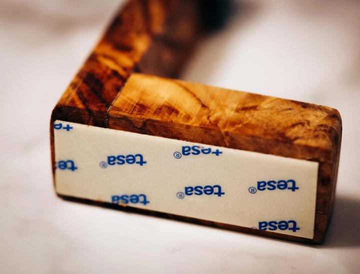 Immagine prodotto Vivi Soaps Porta sapone in legno d'ulivo con magnete