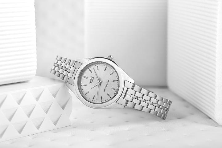 Produktbild Casio Damenuhr LTP-1129A-7ARDF + BOX