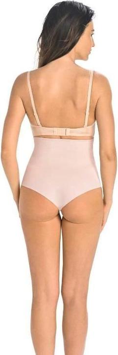 Actual product image Teyli Panties model (M)