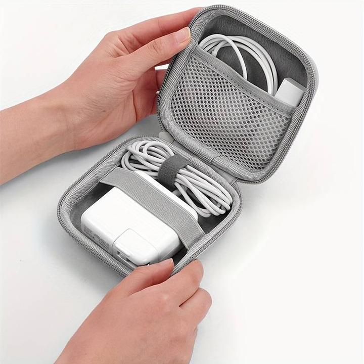 Image du produit PhoneLook Mini fourre pochette universelle cuir pour chargeur MacBook + câble de charge & accessoires