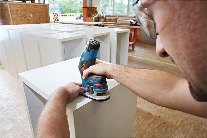 Actual product image Bosch Professional GKF 12V-8 Professional