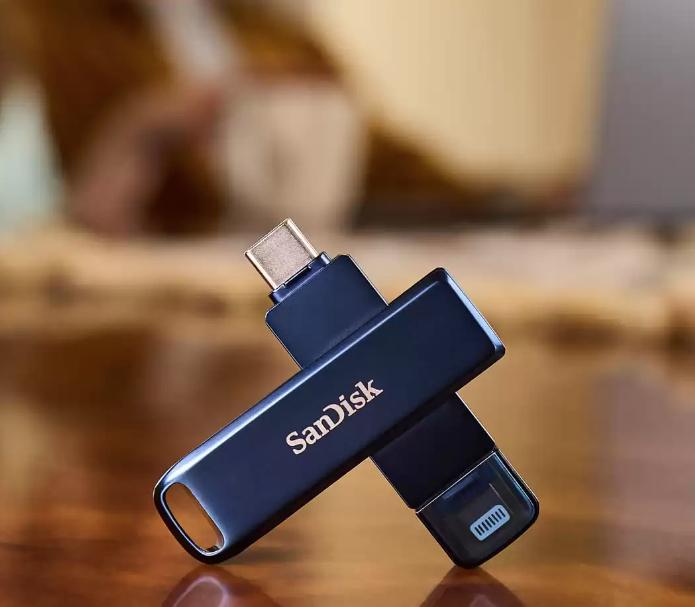 Immagine prodotto SanDisk iXpand Phone Drive (128 GB, USB 3.2)