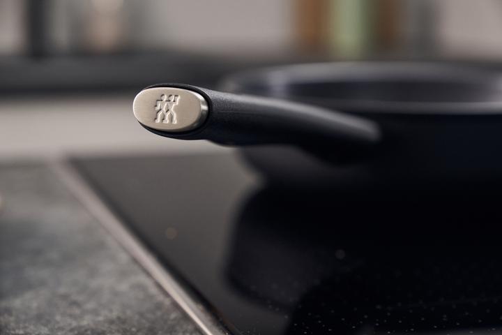 Produktbild Zwilling - Madura Plus Ceramic Saute Pan - Sort - 24 cm (24 cm, Bratpfanne, Aluminium)