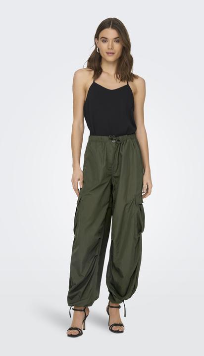 Image du produit Only Coupe décontractée Élastique Pantalon de formation Pantalon cargo (32)