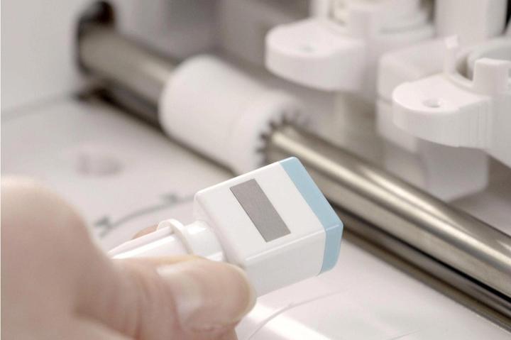 Produktbild Silhouette Cameo 4 Plus