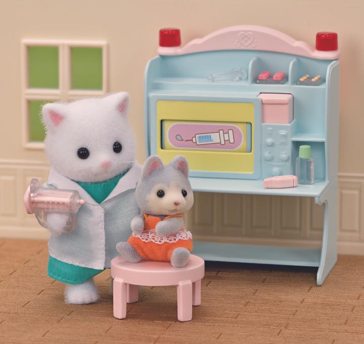 Produktbild Sylvanian Families Landarzt Spielset mit Figur