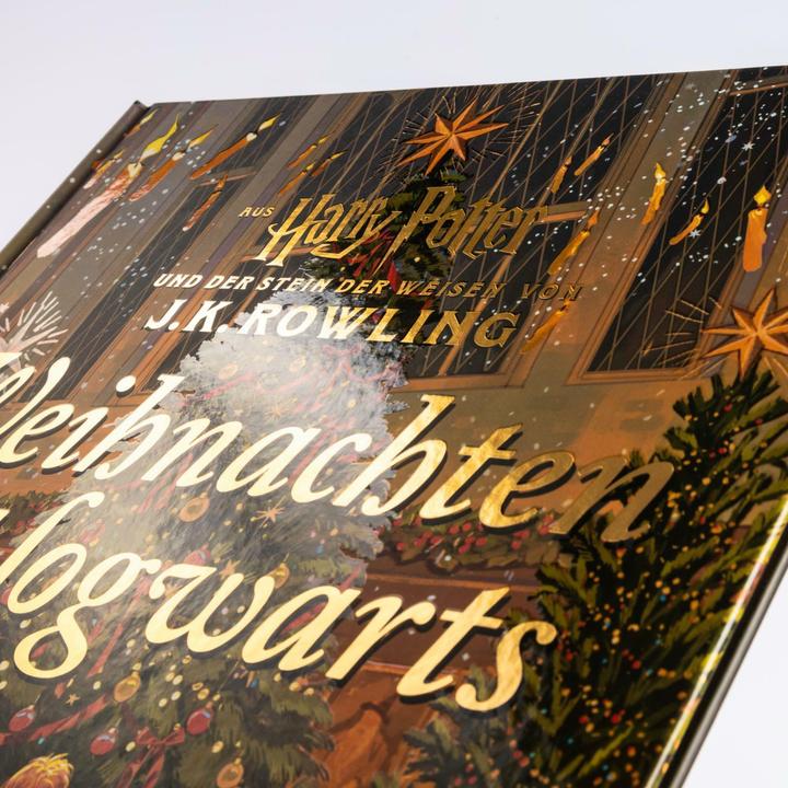 Produktbild Weihnachten in Hogwarts (Deutsch, Ziyi Gao, J.K. Rowling, 2024)