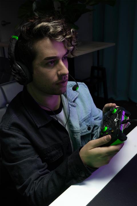 Actual product image PDP Wired Controller (PC, Xbox Series X, Xbox One X, Xbox Series S, Xbox One S)