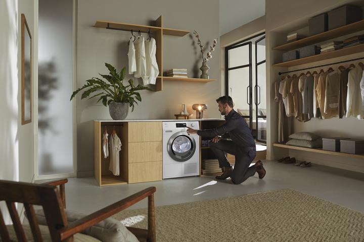 Produktbild Miele Wärmepumpen-Trockner TEH795 WP EcoSpeed&9kg (9 kg, Links)