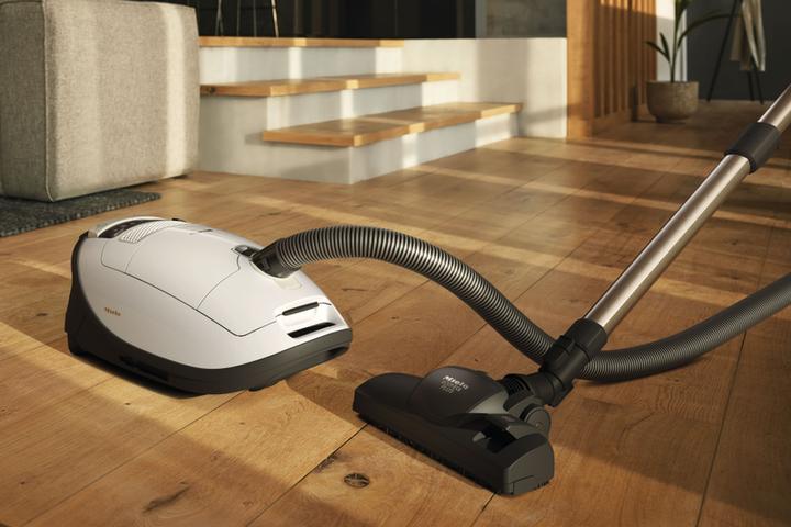 Produktbild Miele Complete C3 Silence Ecoline
