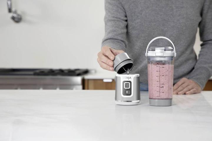 Immagine prodotto Ninja BC151EUWH) Frullatore senza fili Blast (Spina UE, 14.40 W)