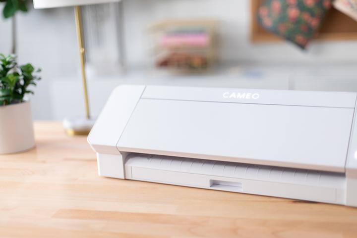 Produktbild Silhouette Cameo 4 Plus