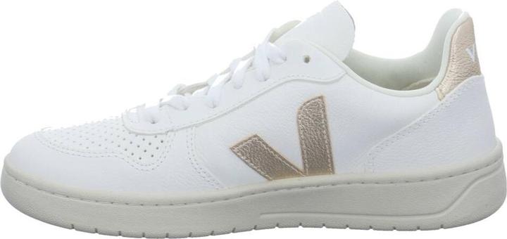 Actual product image Veja V-10 (36)