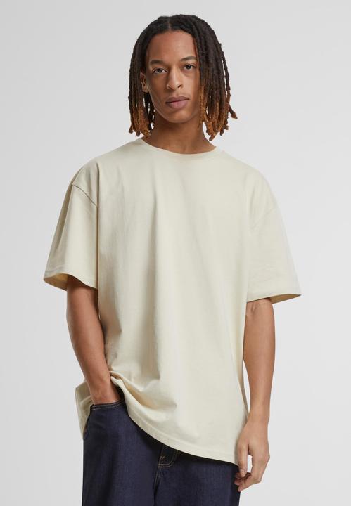 Actual product image Urban Classics Heavy Oversized Tee - 1560 (5XL)