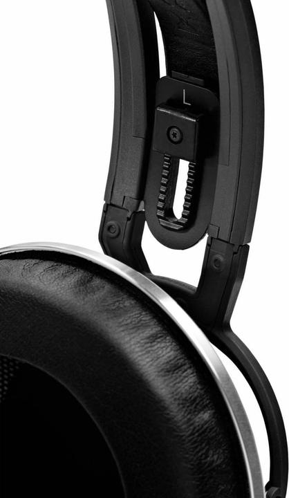 Produktbild AKG Pro K812 (keine Geräuschunterdrückung, Kabelgebunden)