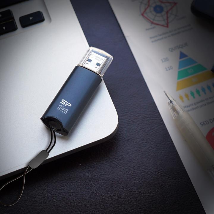 Actual product image Silicon Power memory USB Marvel M02 64GB USB 3.0 Blue (64 GB, USB 3.2)