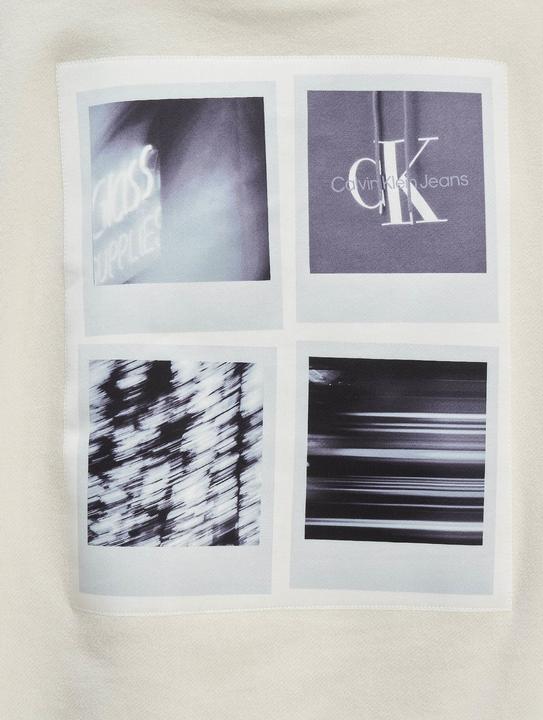 Actual product image Calvin Klein Jeans Back Polaroid Label Sweater - 90467 (S)