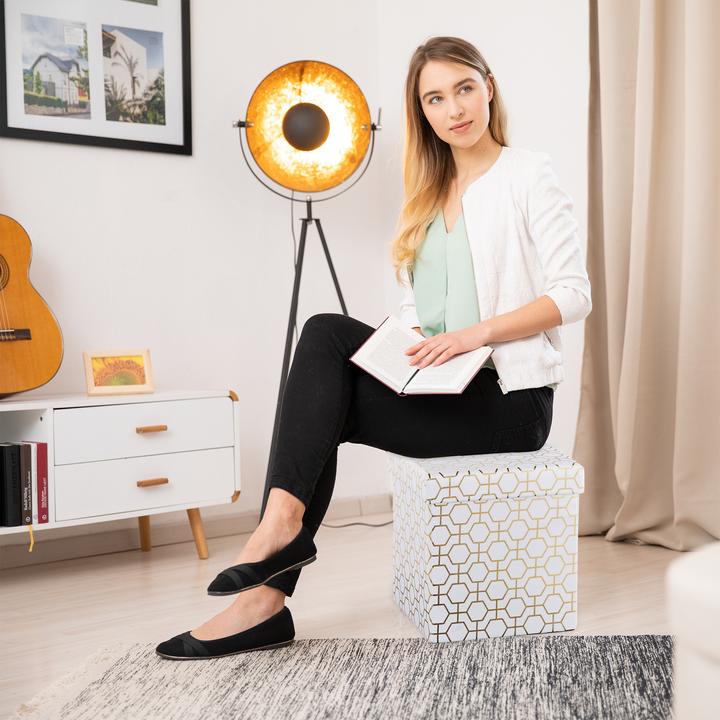 Actual product image Relaxdays Folding Cube Seat, Padded Ottoman with Lid