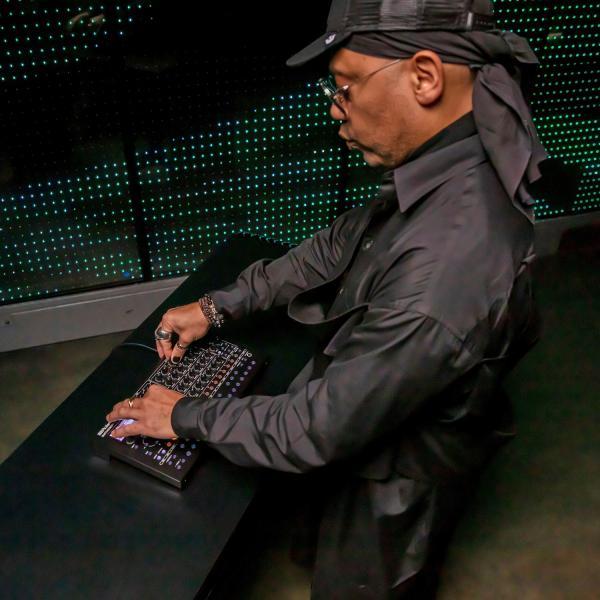 Produktbild Roland SH-4D Desktop Synthesizer