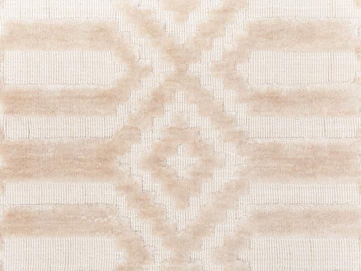 Image du produit Beliani Tapis en viscose 140 x 200 cm beige ADATEPE (140 x 200 cm)