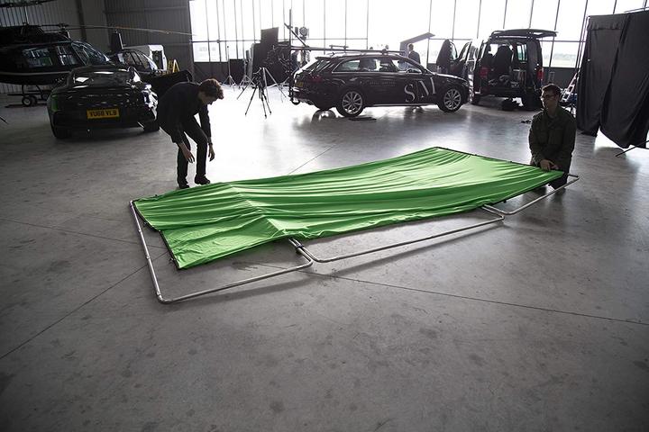 Actual product image Lastolite Panoramic Background (400 cm, 230 cm)