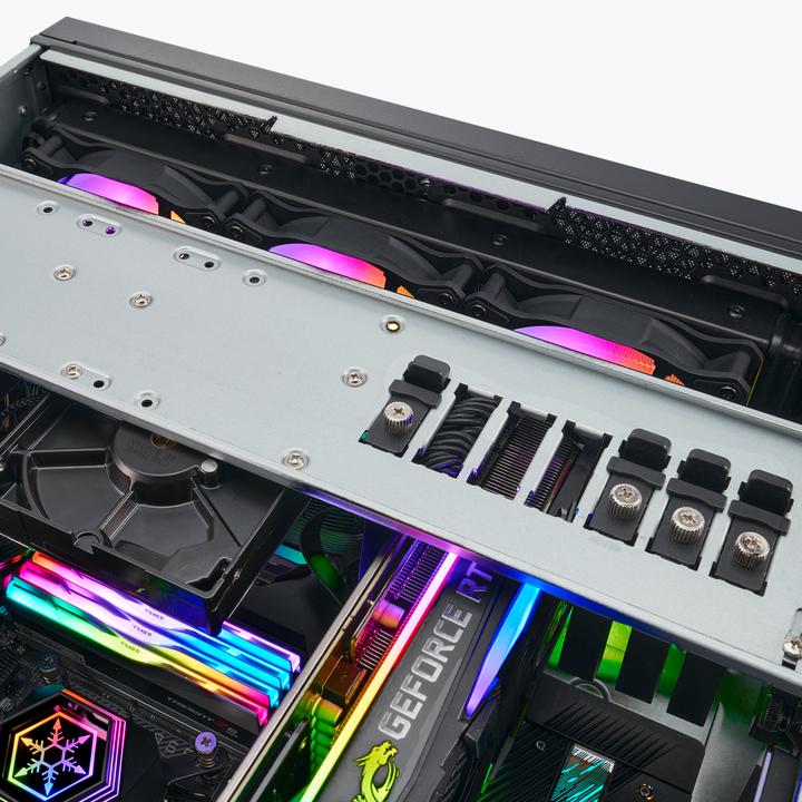Produktbild Silverstone RM44 (SSI CEB, ATX, Mini-ITX, mATX, E-ATX)