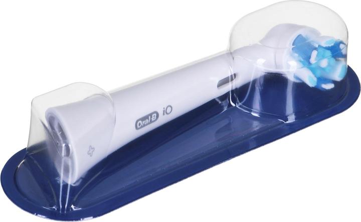 Actual product image Oral-B iO Series 8 (Oscillating toothbrush)