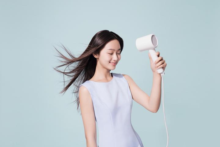 Produktbild Xiaomi Mi Ionic H300