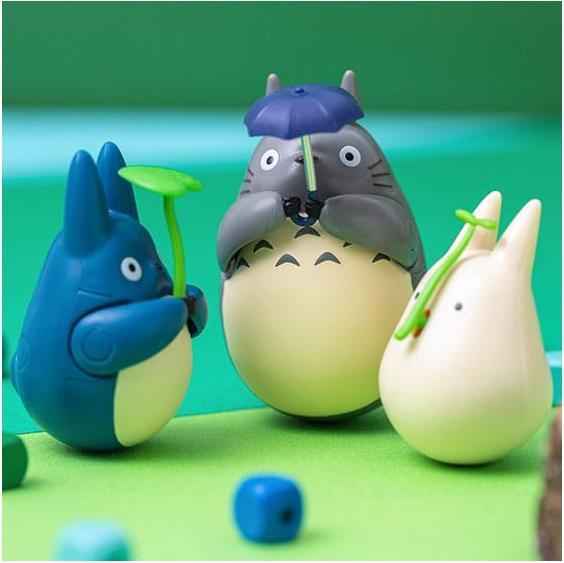 Actual product image Semic Mon voisin Totoro figurine culbuto Mid Totoro with leaf 6 cm