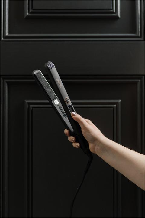 Actual product image Varis smoother (Straightening iron)