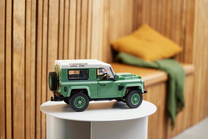 Immagine prodotto LEGO Icone classiche Land Rover Defender 90 10317 (10317, LEGO Icons, Set LEGO rari)