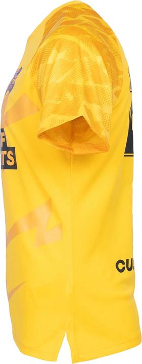 Actual product image Umbro Mens Culture Clash Red Bull Jersey (S)