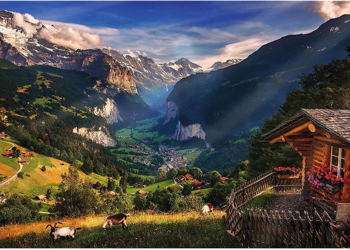 Productafbeelding Trefl Puzzel Premium Plus 1000 - Lauterbrunnen, Zwitserland (1000 onderdelen)