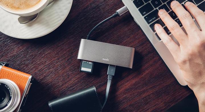 Produktbild Moshi 99MO084213 USB 3.0 (3.1 Gen 1) Type-C (USB-C, 1 Ports)
